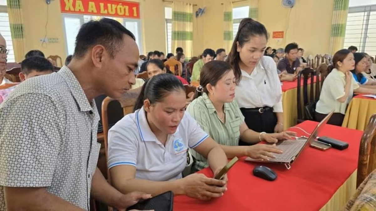 ..hướng dẫn trực tiếp, kết hợp thực hành trên các nền tảng số...