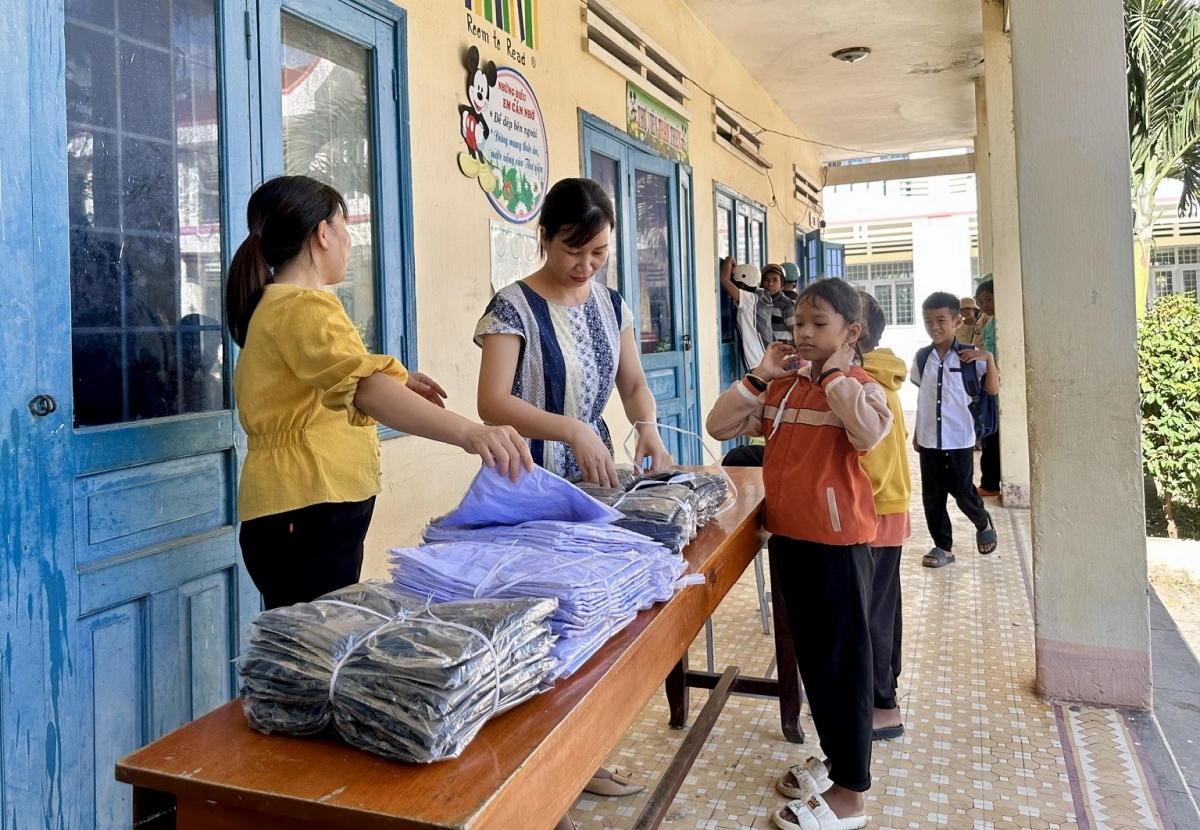 Đắk Lắk pơngơ̆t truh tơ̆ đe oh hŏk tro pơmat tat, hŏk tro tơ̆ tơring kon kông