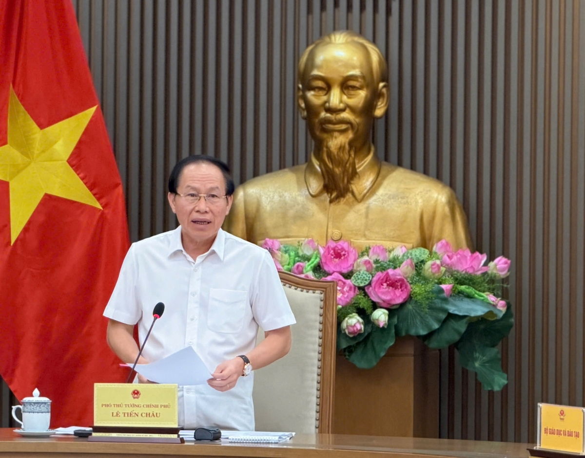 
Phŏ Thủ tướng Lê Tiến Châu