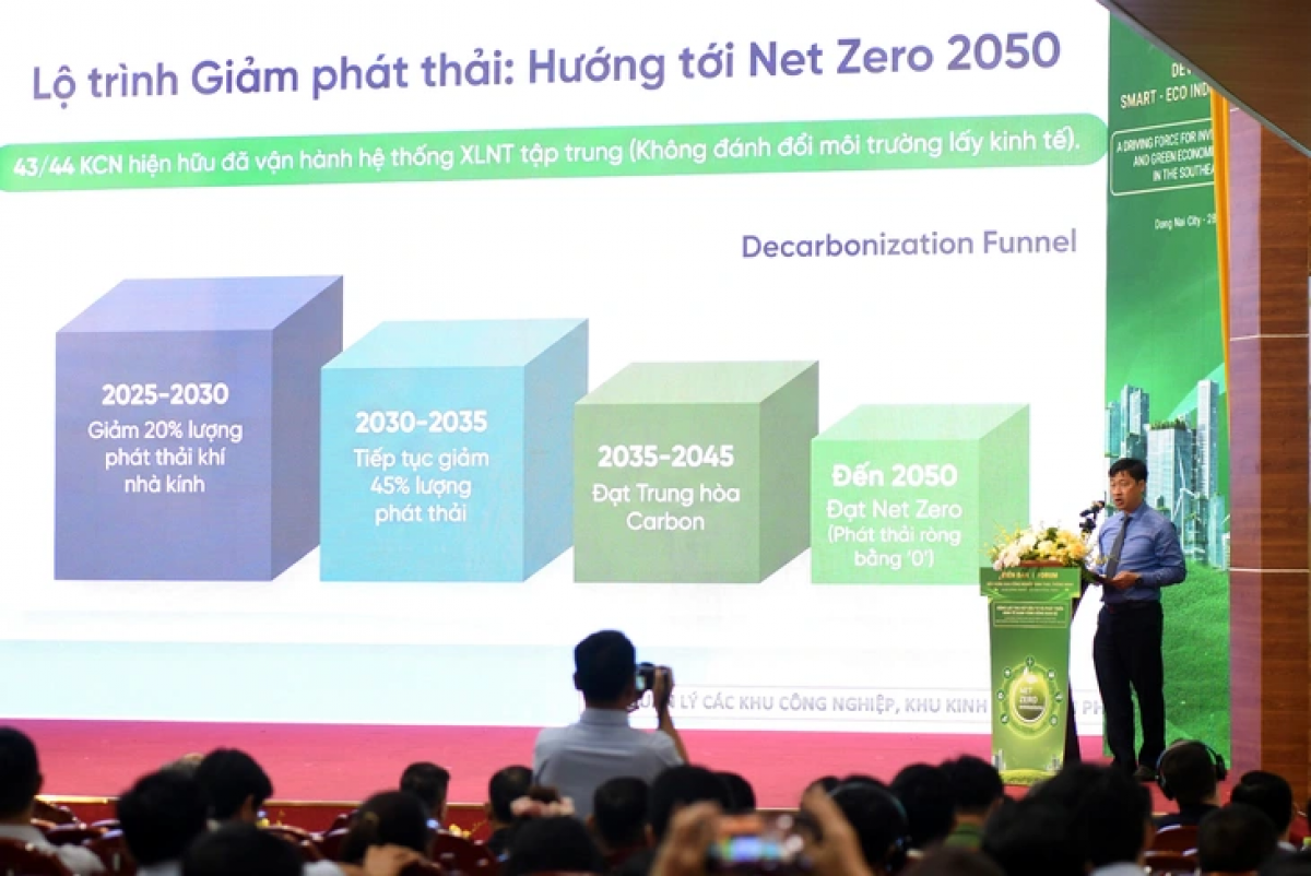 Ong Phạm Việt Phương - Phaok akaok mbang dang bruk Mbang Pasang iek dom labik kinh te Ban raya Dong Nai, ndom meyai di danak dak