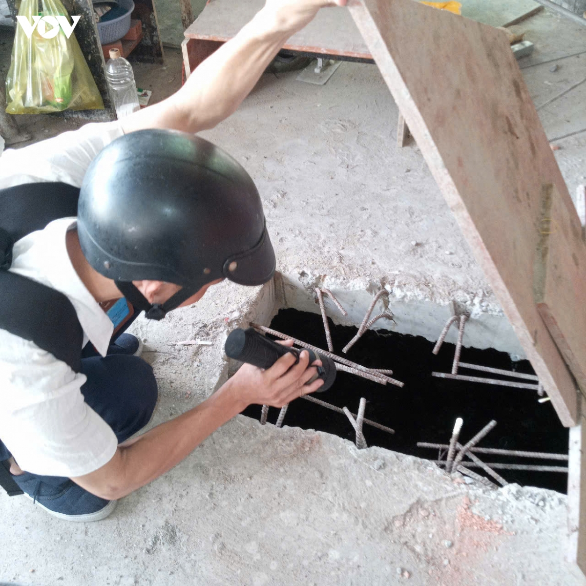 Pasang iek dom danak dak padang kandaong ia piah pametai lang quang