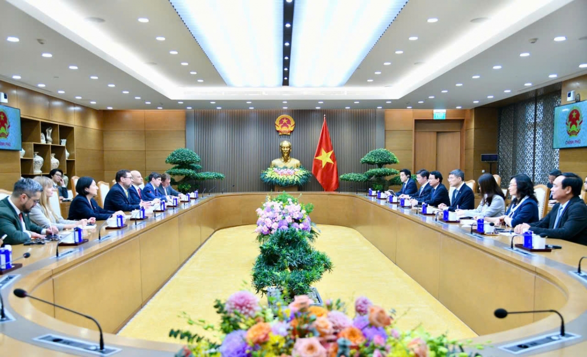 Khua dêh čar ơi Lê Minh Hưng tŭ jum Khua ding jum pơtom hiăp dêh čar Chile