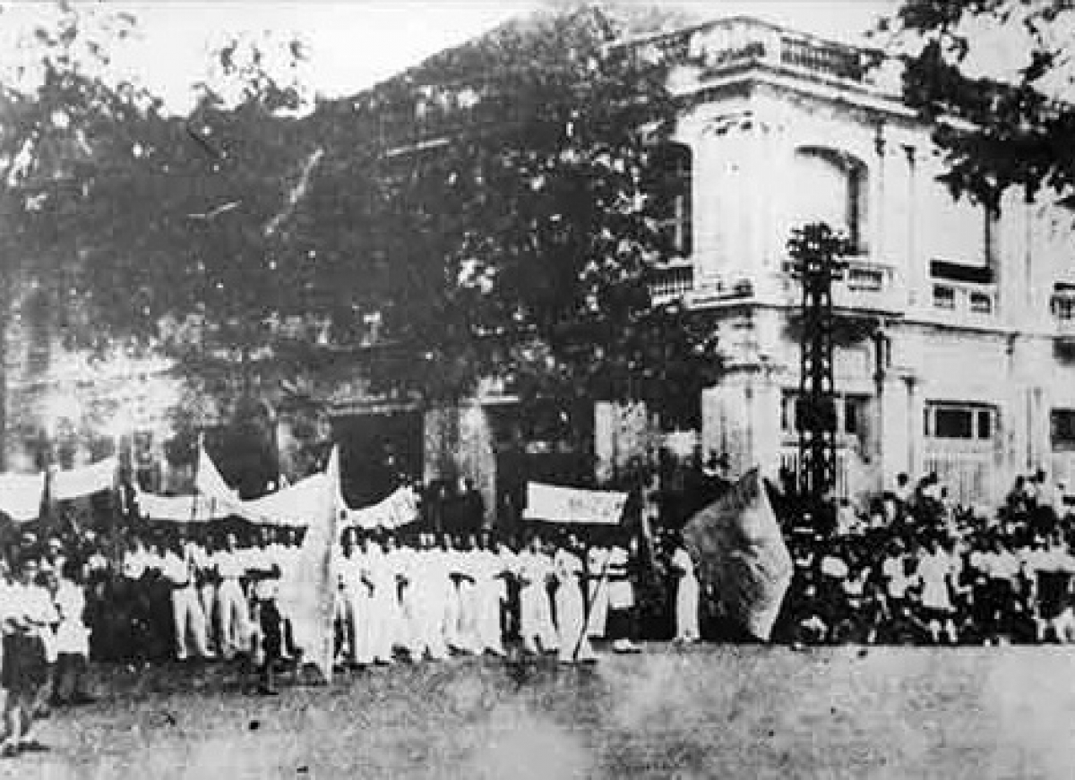 Kăch măng khế Tơheăm (Um xup chôu ‘măn)