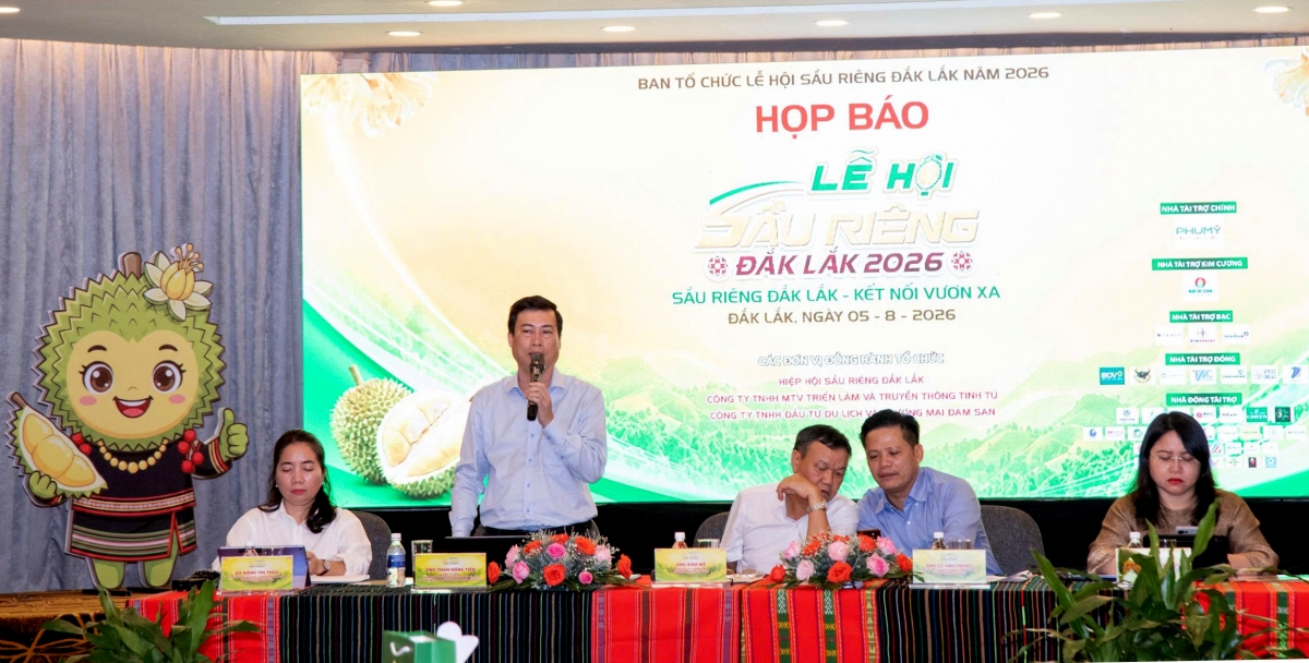 UBND n’gor Dak Lak ƀư hop báo Lễ hội Sầu riêng năm 2026