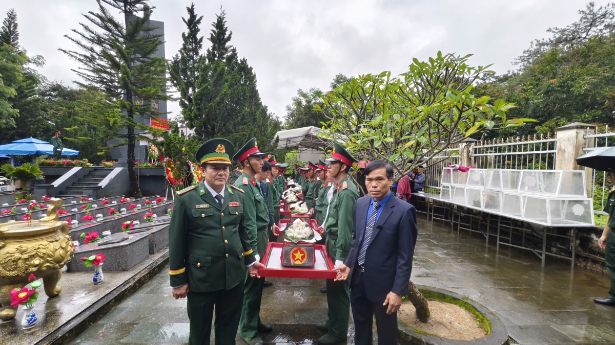 
Pơdong, ƀŭ hơmet kơting linh lôch tang ăn teh đak