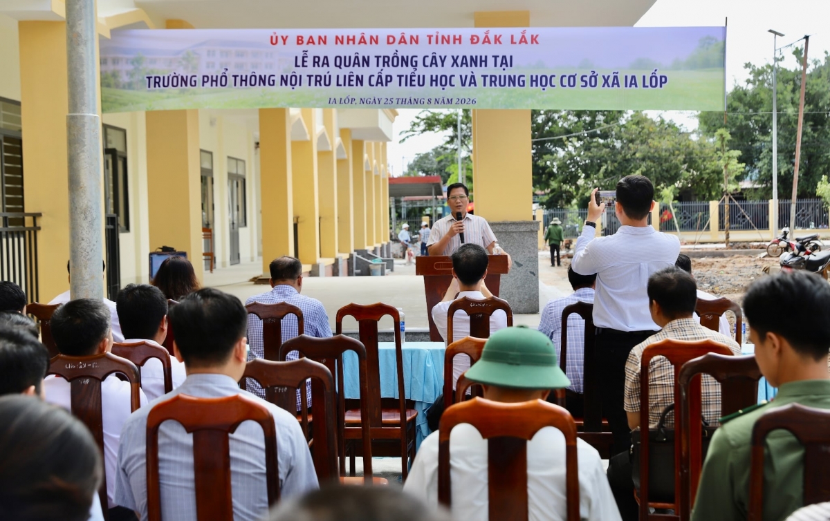Điểm phát động tại Trường phổ thông Nội trú Tiểu học và THCS Ia Lốp, xã biên giới Ia Lốp, tỉnh Đắk Lắk