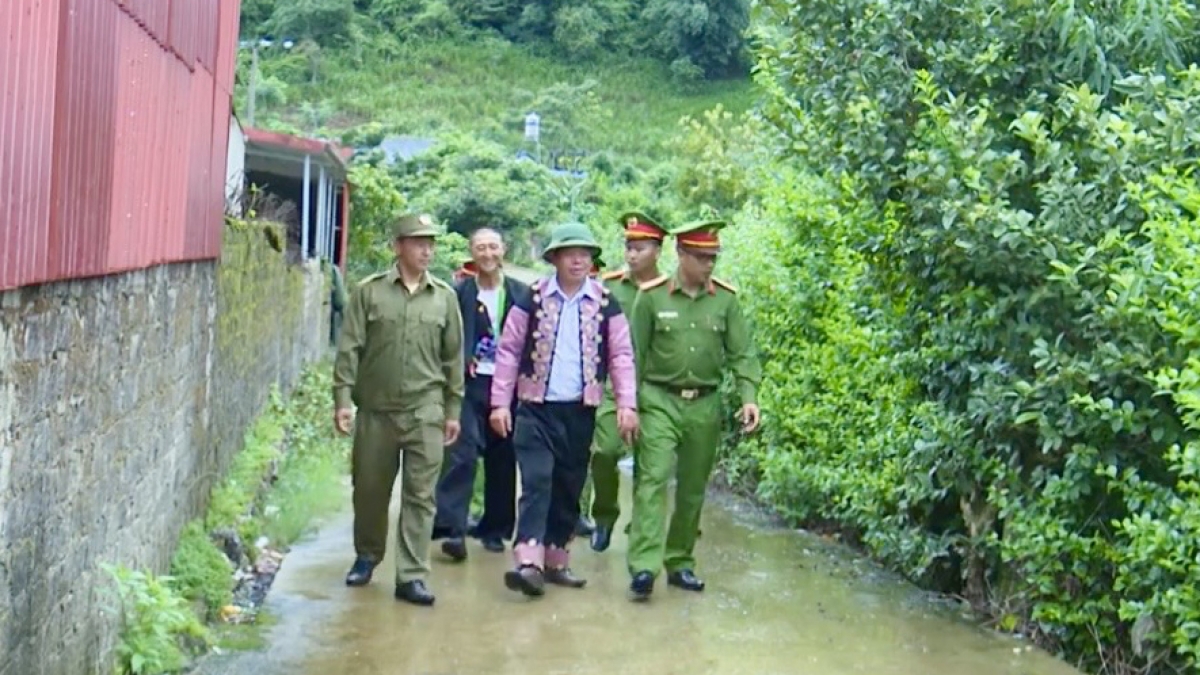 Phong trào quần chúng bảo vệ ANTQ được cấp uỷ, chính quyền và lực lượng công an địa phương đẩy mạnh. Ảnh: Thu Thùy/VOV Tây Bắc
