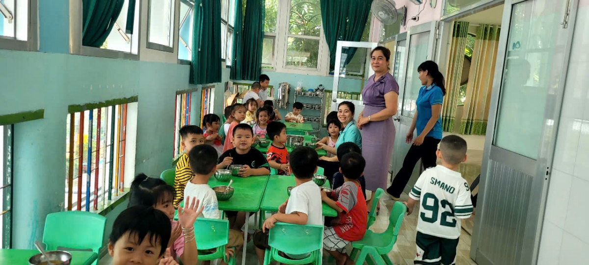 So với các cấp học thì các trường Mầm non ở tỉnh Đồng Tháp công tác sắp xếp trường có thuận lợi hơn