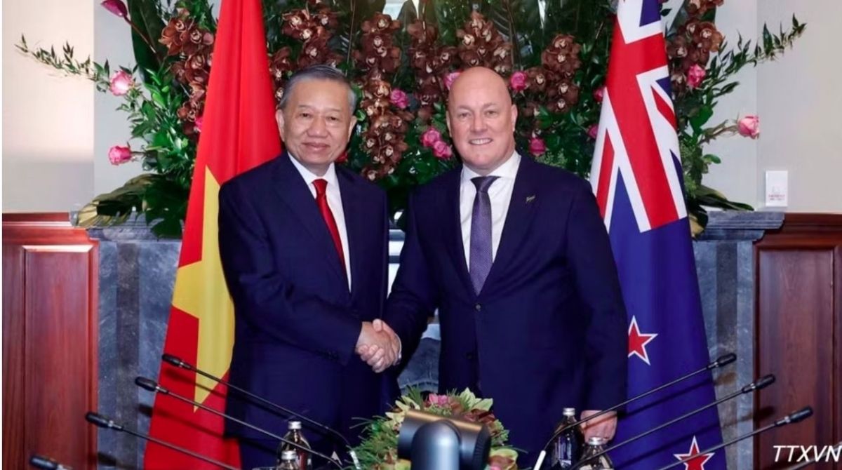  Ồng Tô Lâm, Tổng Bí thư, Chủ tịch lơgar mờ ồng Christopher Luxon, Thủ tướng lơgar New Zealand. Rùp TTXVN