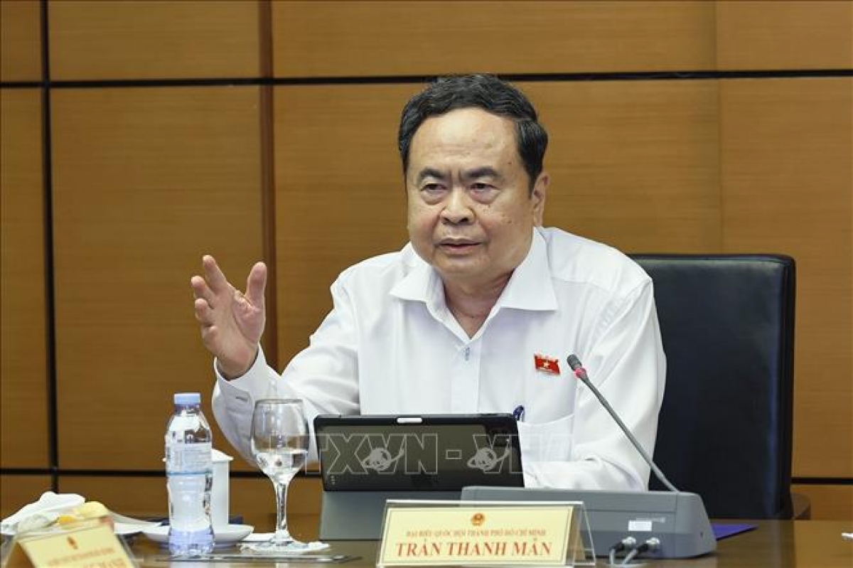 Akok Quoc hoi ong Trần Thanh Mẫn ndem meyai di Nyaom biai