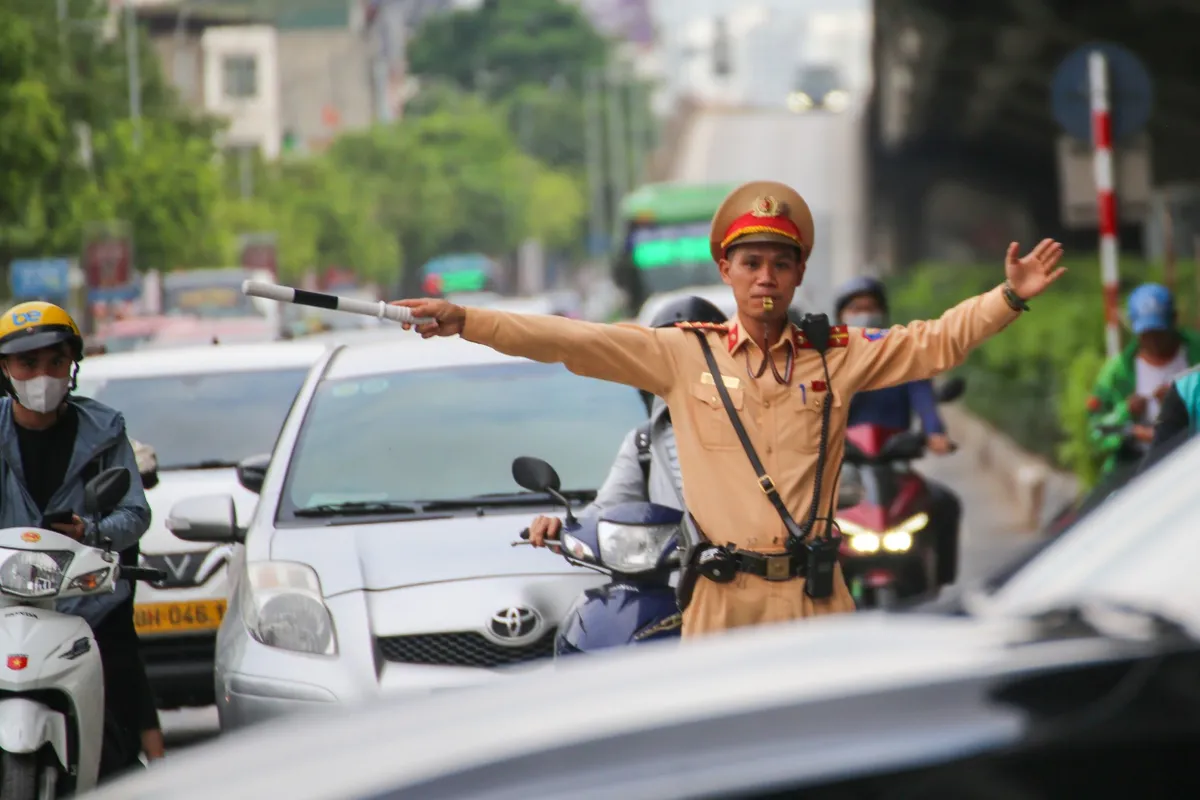 Thu tuong caong khin brei pasang iek, langyah catang bruk ngak suan hukum jalan mbak