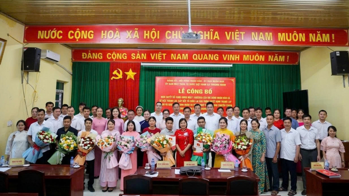 Cán bộ trẻ đảm nhiệm nhiều vị trí chủ chốt tại các thôn, bản sau sắp xếp ở xã Thượng Minh, tỉnh Thái Nguyên. Ảnh: Công Luận - Thúy Kiều/VOV Đông Bắc