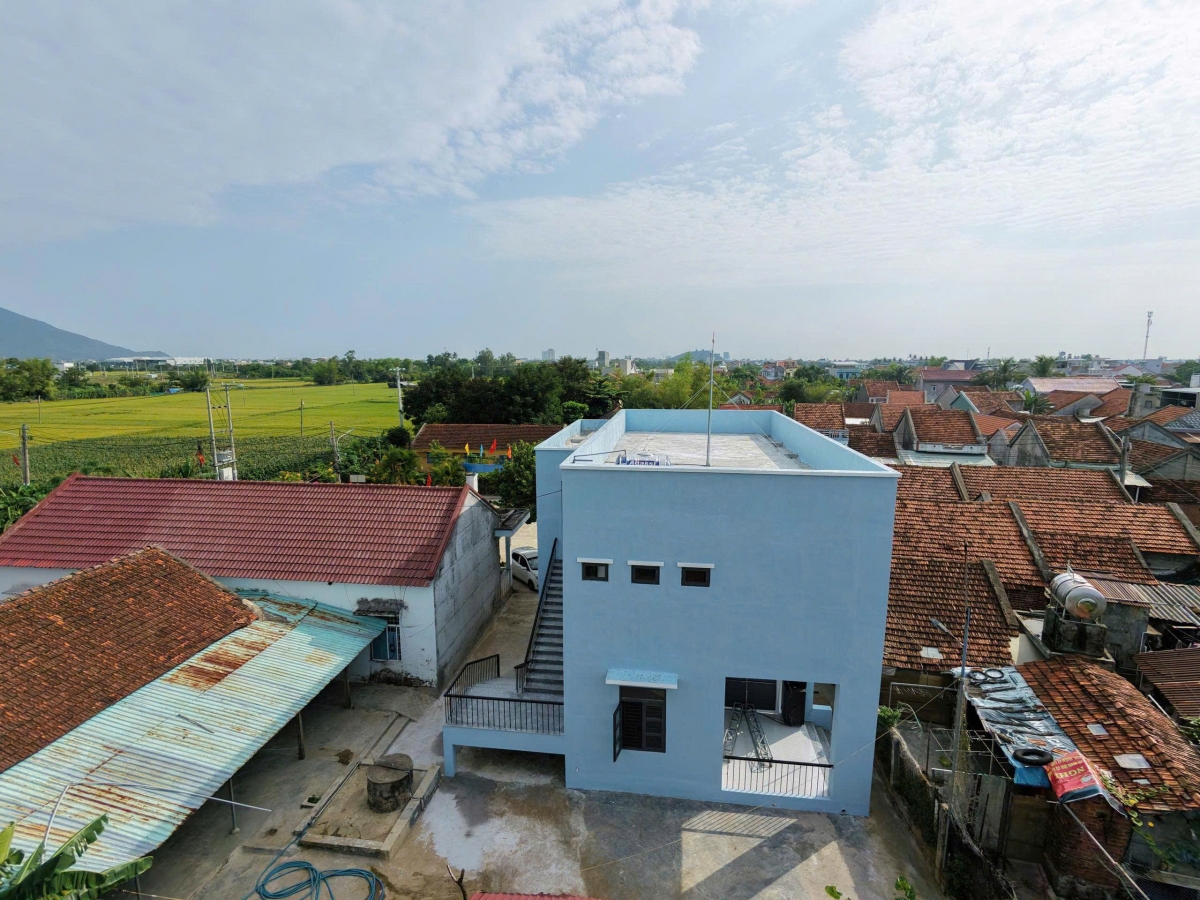 Những ngôi nhà phòng tránh lũ cộng đồng được xây dựng hoàn tất tại các vùng trũng thấp, vùng xung yếu của tỉnh Đắk Lắk (Ảnh: CTV Lê Biết)