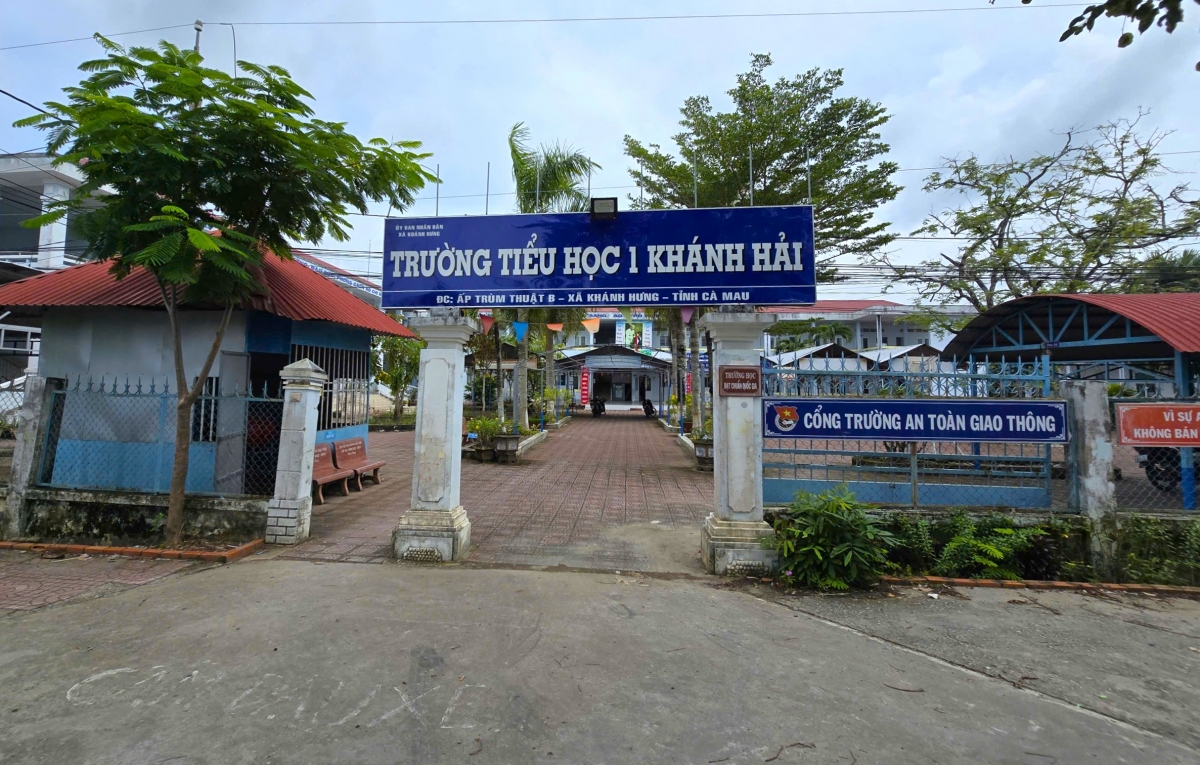 Nhờ công sức của các thầy cô giáo, Trường Tiểu học 1 Khánh Hải đảm bảo các điều kiện đón học sinh đến trường