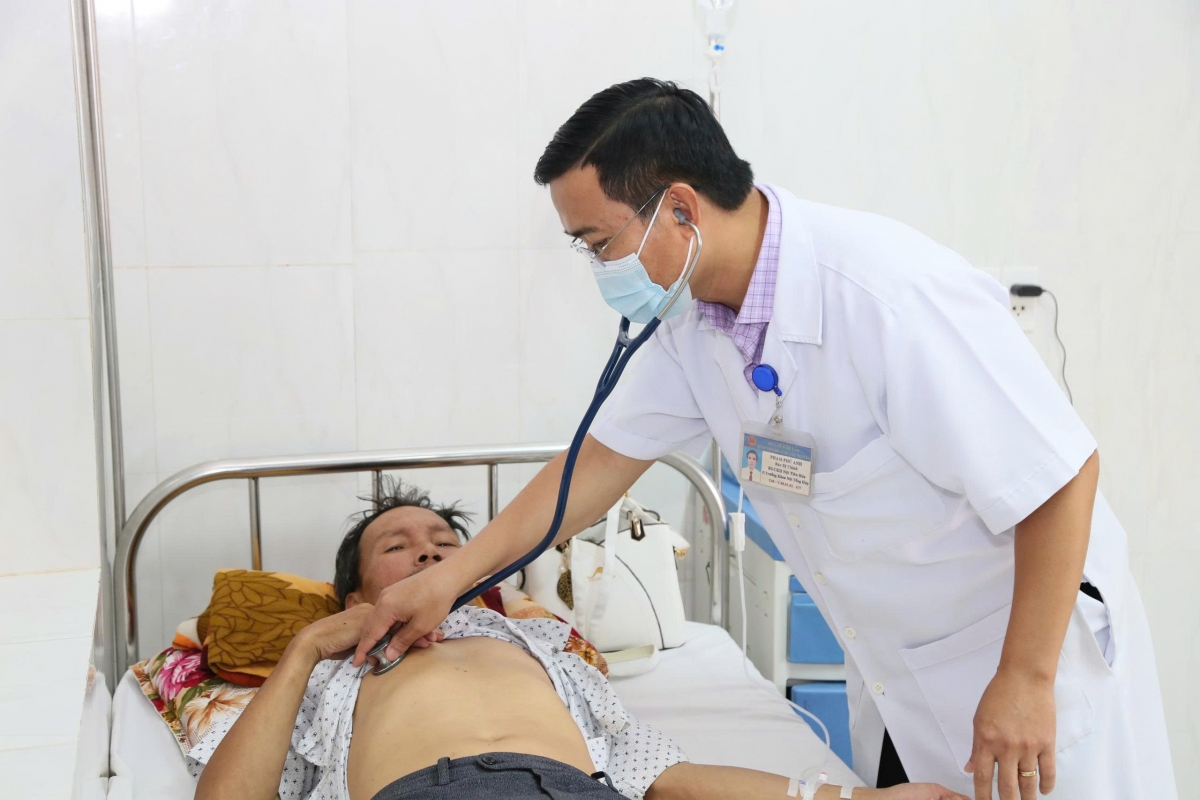 
Bơngai jĭ oei hơmet jĭ rơka hlŭng yoa đơ̆ng hơnơ̆ng et hơlăk