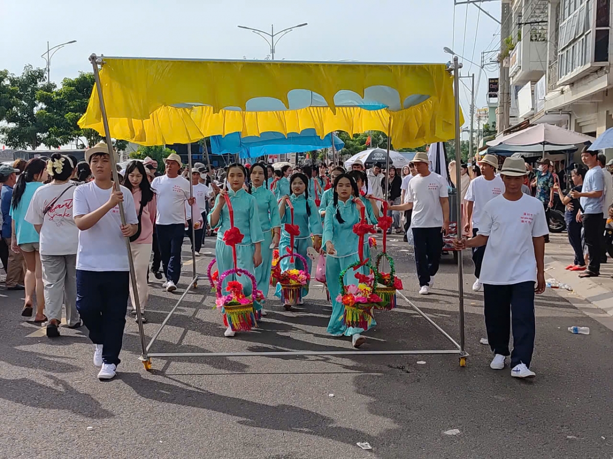 Lễ hội được tỉnh Bình Thuận (nay thuộc tỉnh Lâm Đồng) lựa chọn là một trong 6 lễ hội tiêu biểu để phục vụ phát triển du lịch. (Ảnh: Đoàn Sĩ)