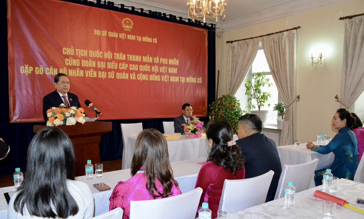 Pôa Trần Thanh Mẫn, Kăn xiâm hnê ngăn Kuô̆k hô̆i tơpui hnê mơhno a rôh trâm mâ kuăn pơlê Việt Nam a Mông Cổ