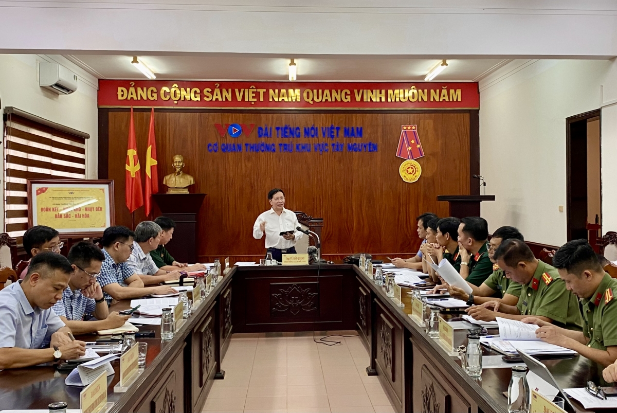 
Phŏ Kơdră chĕp kơ̆l Radio nơ̆r pơma Việt Nam Vũ Hải Quang pơma pơtôch jơ bơ̆ jang