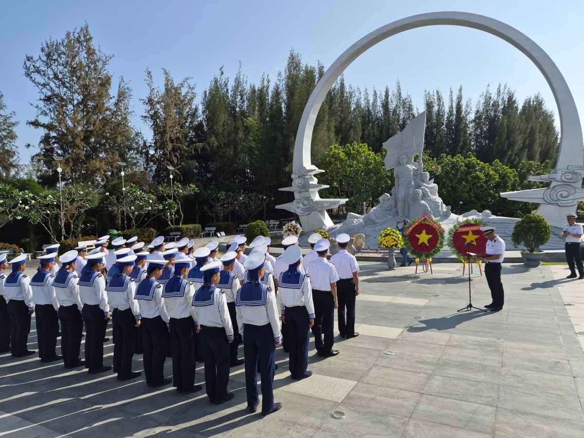Tíu ki koh tơbâ mâu lêng Gạc Ma cho tíu ki hnê tối ‘na cheăng kring rak têa kơxĭ