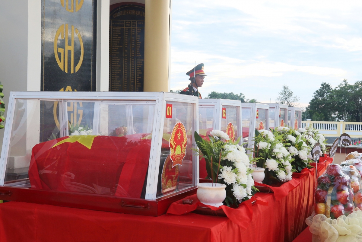 Klang kleh lĭng kahan djiê êngiă dưi bi kƀĭn ti krĭng wăl Gò Tràm, alŭ An Sơn, să Nghĩa Giang, čar Quảng Ngãi.
