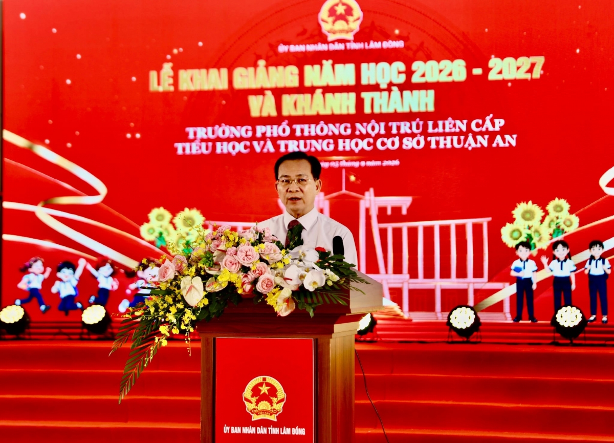 Lễ khánh thành Trường phổ thông nội trú Tiểu học và Trung học cơ sở Thuận An, xã Thuận An, tỉnh Lâm Đồng. Ảnh: Tuấn Long/VOV Tây Nguyên