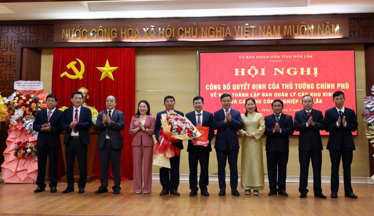 Khua mua Jơnum min mơnuih ƀon sang tơring čar Dak Lak jao tơlơi pơsit mơng Khua dêh čar kơ bruă akŏ pơjing Khul wai lăng hơdôm kual bơwih ƀong hăng hơdôm kual tuh tia pơkra ming Dak Lak