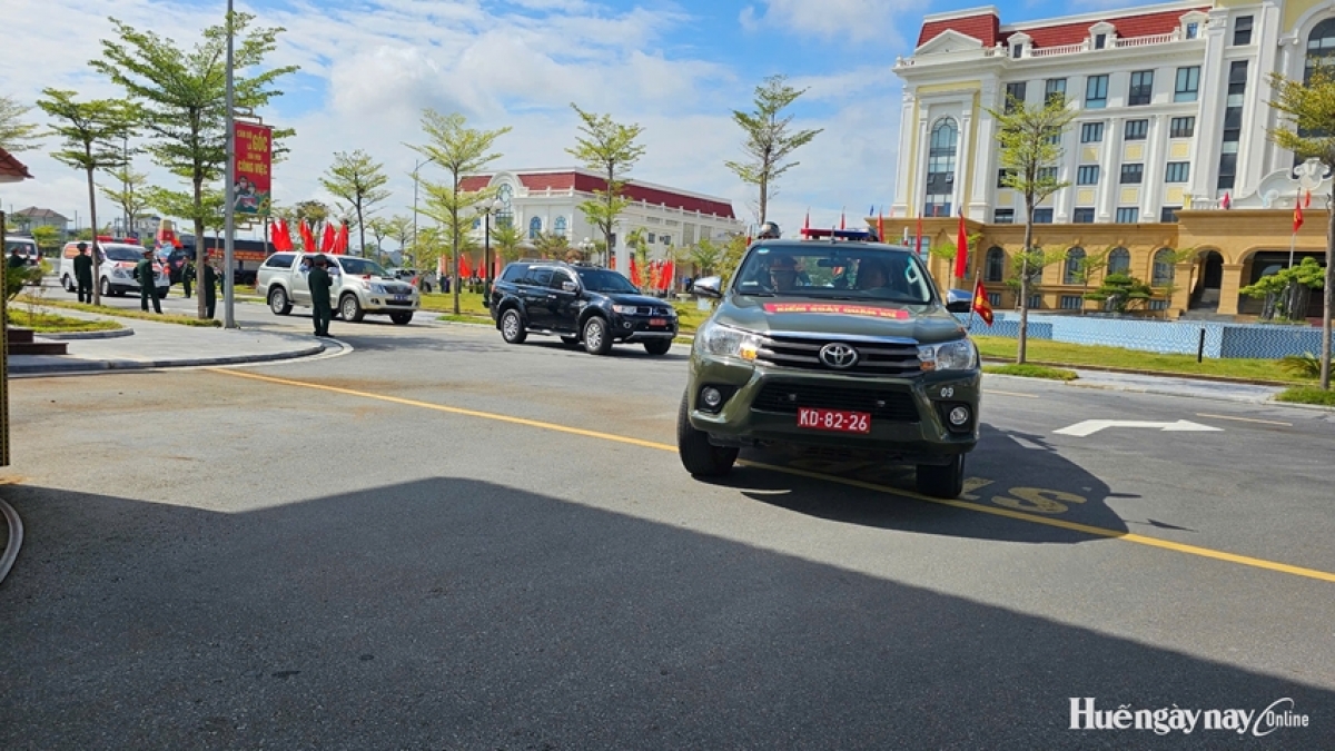 Đoàn xe Đội 192 lên đường thực hiện nhiệm vụ tìm kiếm, quy tập hài cốt liệt sĩ tại Lào, mùa khô 2026 - 2027.