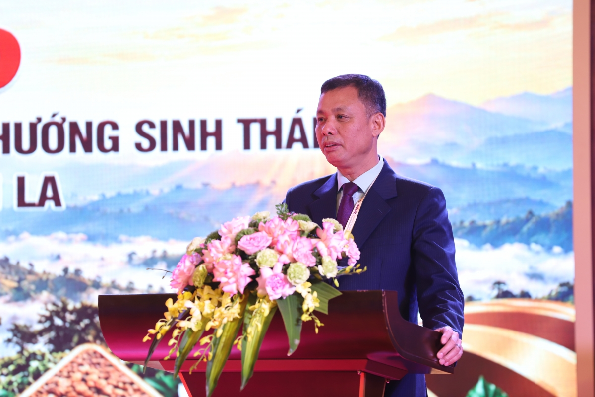 Ông Nguyễn Thành Công, Phó Chủ tịch UBND tỉnh Sơn La, thông tin định hướng của Sơn La trong phát triển bền vững cây cà phê. Ảnh: Lê Hạnh/VOV Tây Bắc