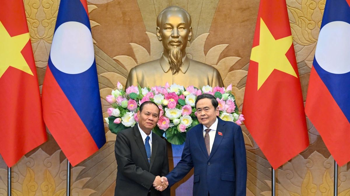 Ồng Trần Thanh Mẫn, Chủ tịch Quốc hội wă Duh broă sùm Mpồl đơng lam Đảng Làng bol kac màng Lào