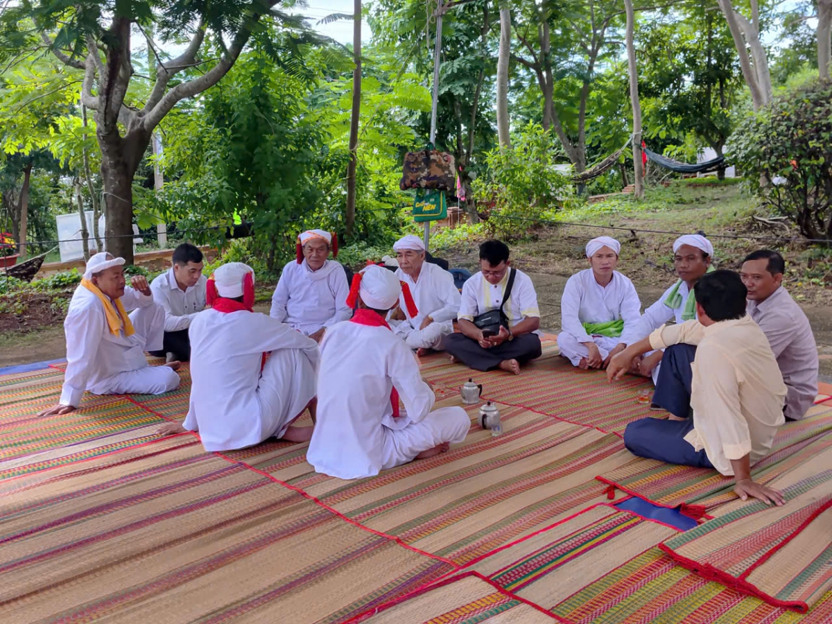 Lễ hội Katê của người Chăm theo đạo Bàlamôn diễn ra vào đầu tháng 7 lịch Chăm (khoảng cuối tháng 9 đầu tháng 10 Dương lịch). Và năm nay, Lễ hội Katê chính thức diễn ra vào ngày 10/10.
Ảnh: Đoàn Sĩ/VOV TPHCM
 