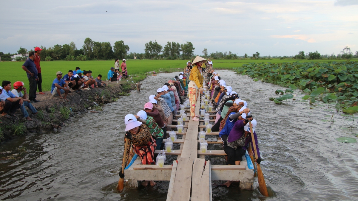 Mỗi buổi tập luôn diễn ra sôi nổi (Ảnh: Thạch Hồng)
