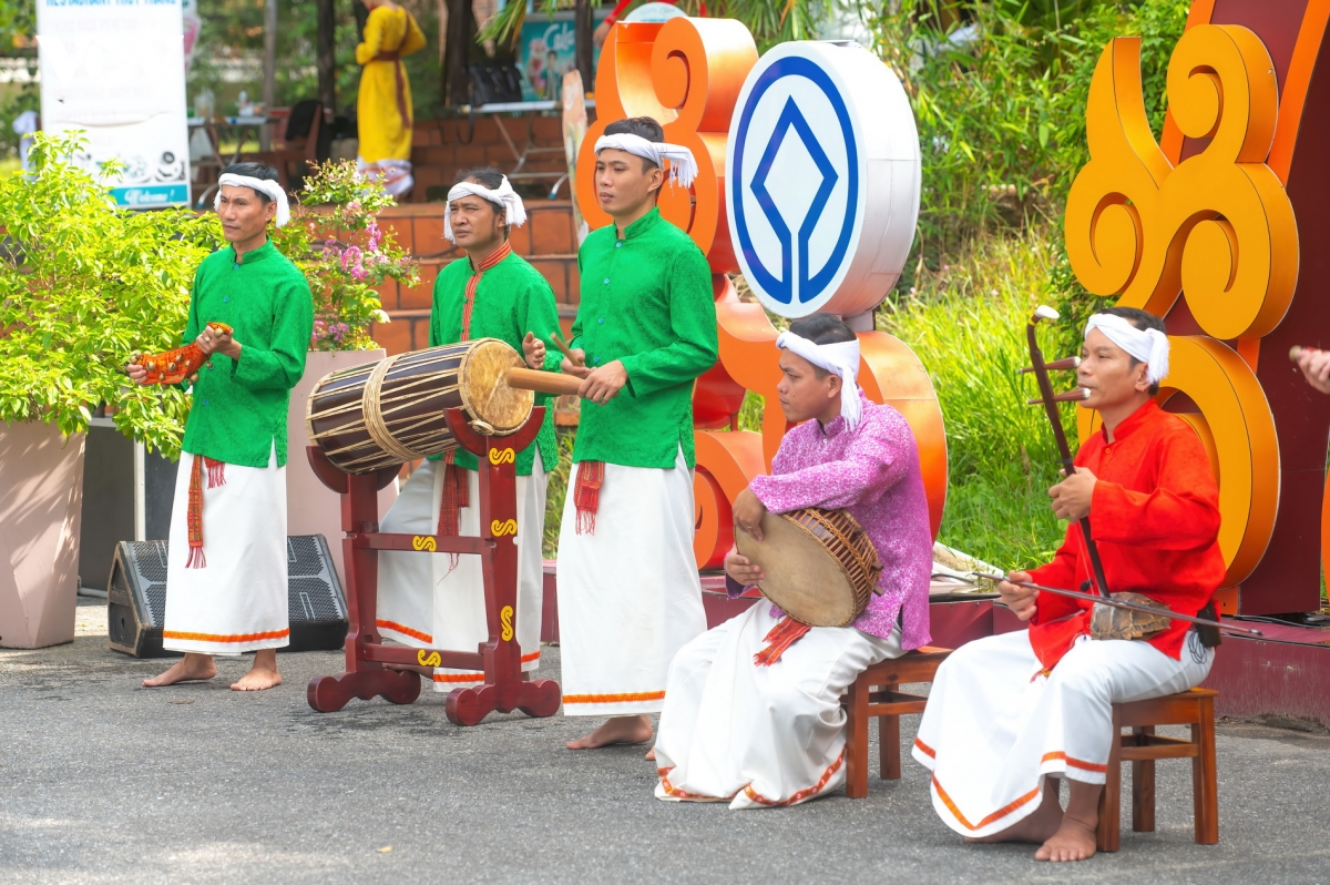 Tiếng trống hội Ka tê