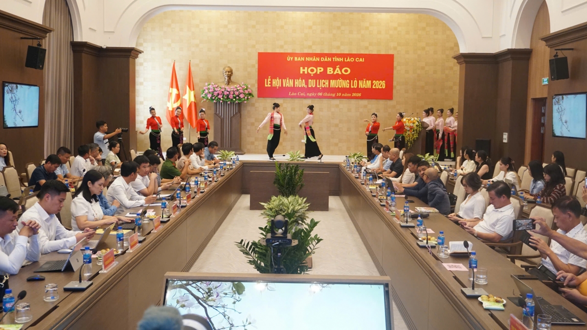Lào Cai họp báo về Lễ hội. (Ảnh: Đinh Tuấn)