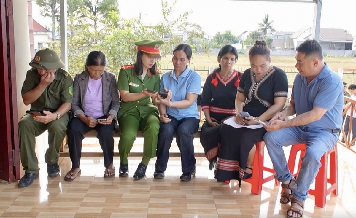 Ală Mpồl măi mok sồ tàm Dăk Lăk gam pơgồp bơnah tơnguh uă bơta pràn jak sồ làng bol in