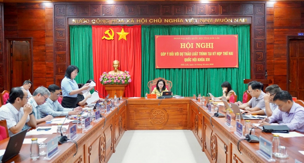 Mpồl cau ala mat Quốc hội càr Dăk Lăk ai jơnau đơs tă pơgồp gơ wèt mờ ală jơnau rơcang cih adat