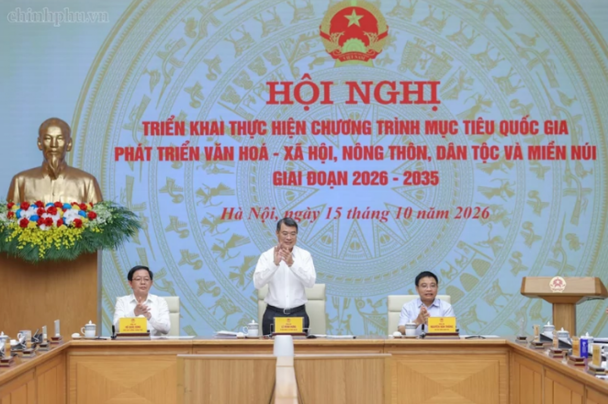 Thủ tướng Lê Minh Hưng chủ trì Hội nghị triển khai Chương trình mục tiêu quốc gia phát triển văn hóa - xã hội, nông thôn, dân tộc miền núi - Ảnh: chinhphu.vn/Nhật Bắc