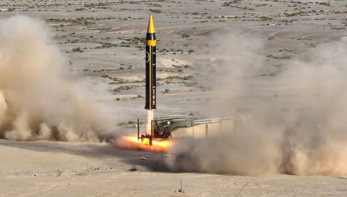 Iran thử tên lửa. Ảnh: Reuters