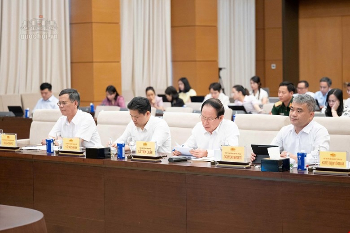 Jaik pok tagok Quoc hoi 4 danak dak pambuak tal gah y te