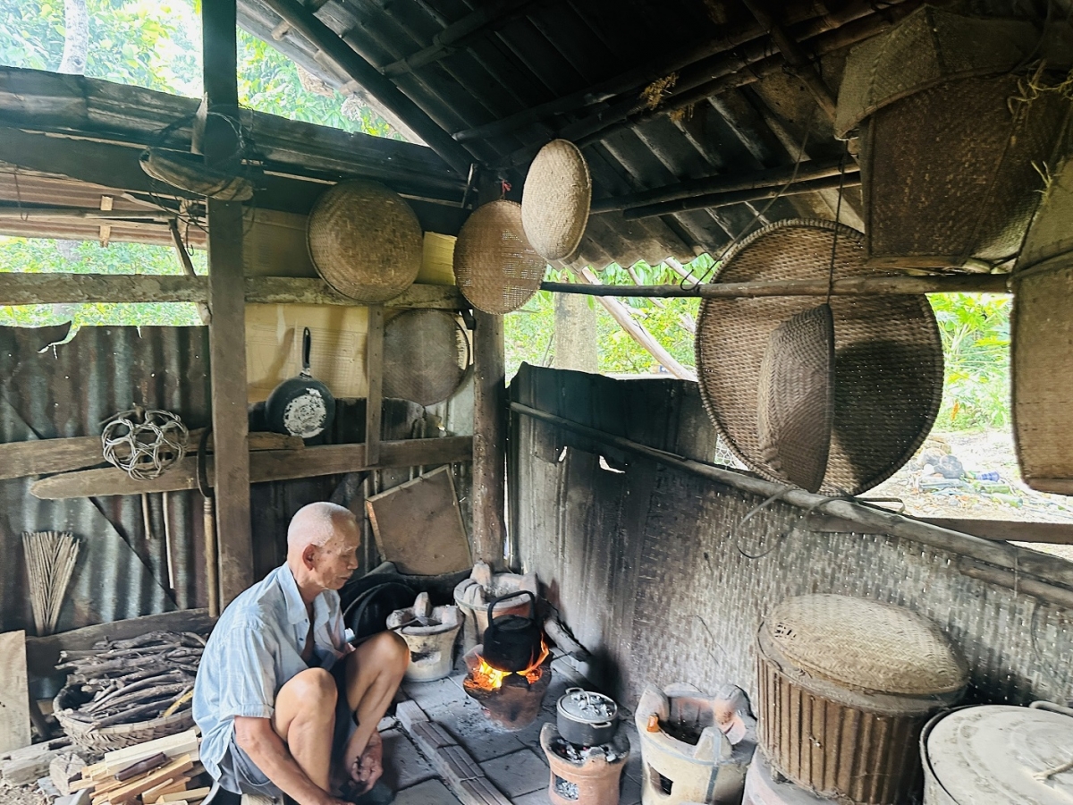 Nduang jay ŭnh bah rnăk che Phan Hữu Lộc, thôn Mỹ Phú 1, xã Ô Loan