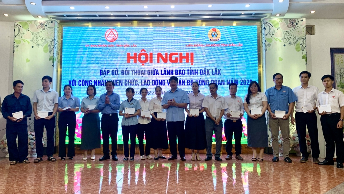 Đơng lam càr Dăk Lăk mờ Ală mpồl ala mat cau lơh broă pà phan ală đoàn viên, cau lơh phan cau lơh broă in